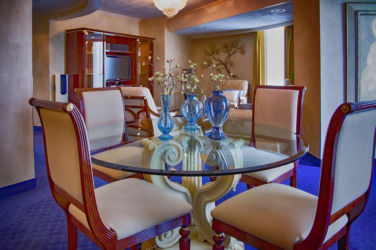 De Koperen Hoogte Hotel Lichtmis ภายนอก รูปภาพ