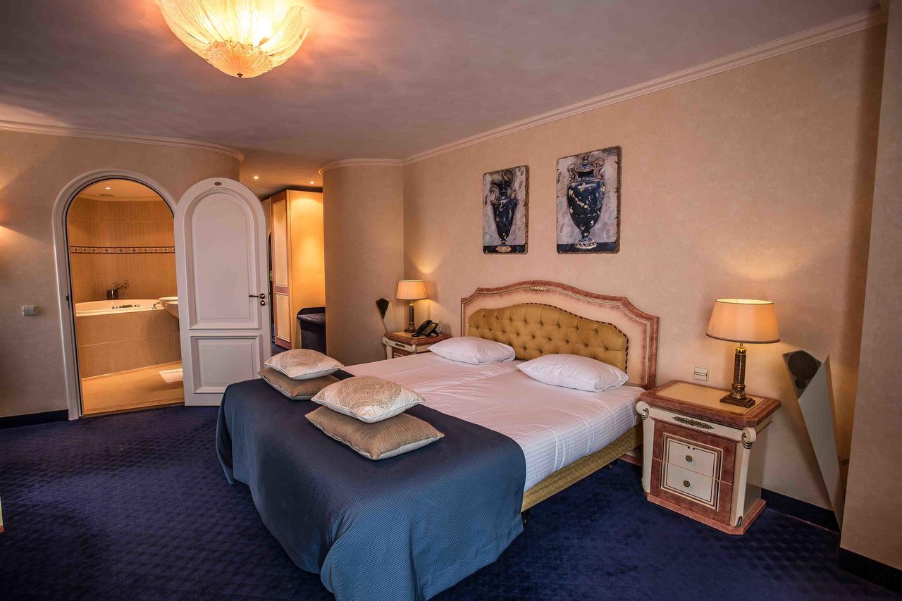 De Koperen Hoogte Hotel Lichtmis ภายนอก รูปภาพ